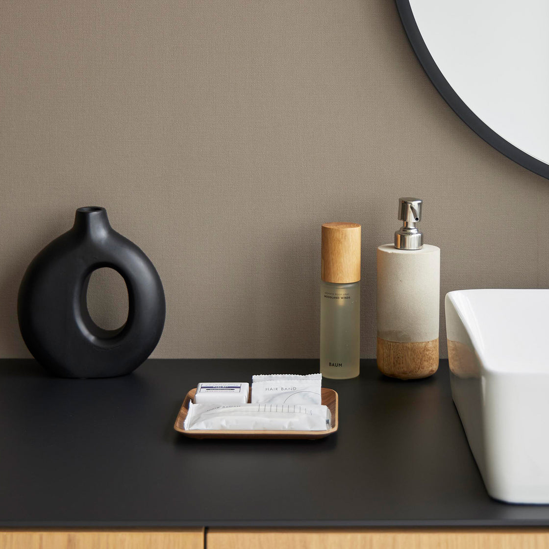 10902_main_image3.jpg